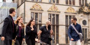 Das Ensemble Concierto Ibérico spielt auf der Stadtführung.